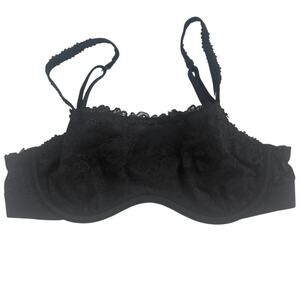 PINK Victoria’s Secret XS Wink unlined lace scoop bra BC2 3301